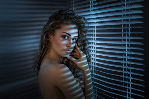 04_die Frau am Fenster